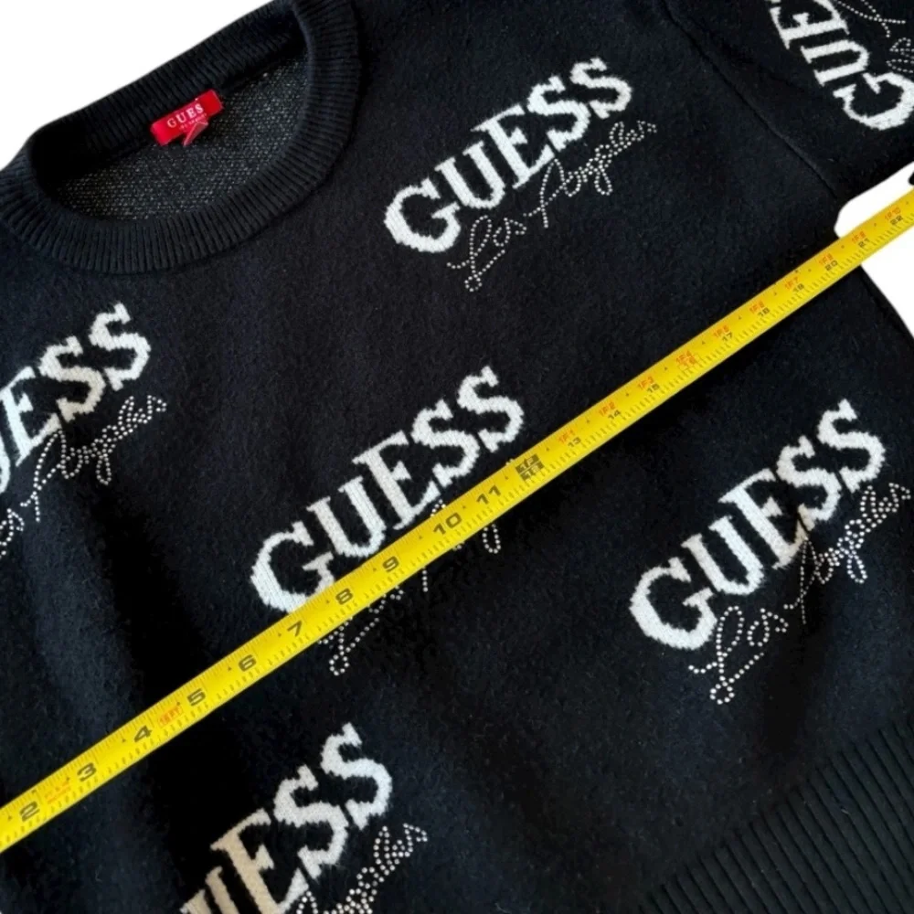 GUESS Black and White All Over Logo Crewneck Women’s Sweater Size Small - Picture 7 of 8